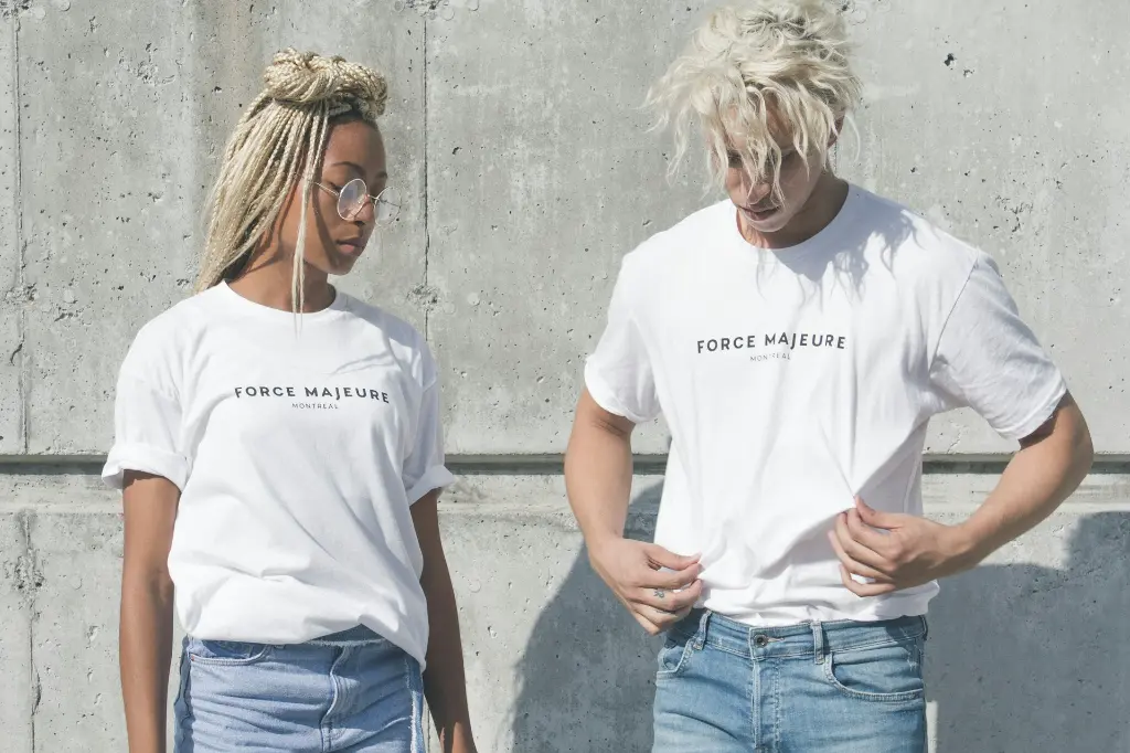 unsplash_00tlC0Clfrs_T Shirt.jpg.jpg.jpg.webp